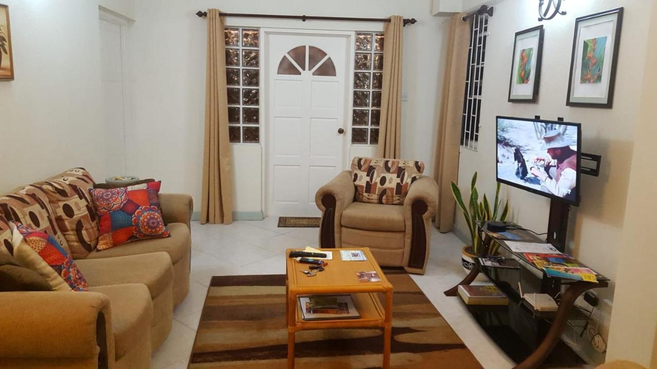Breezy Apts 세인트 필리프 외부 사진